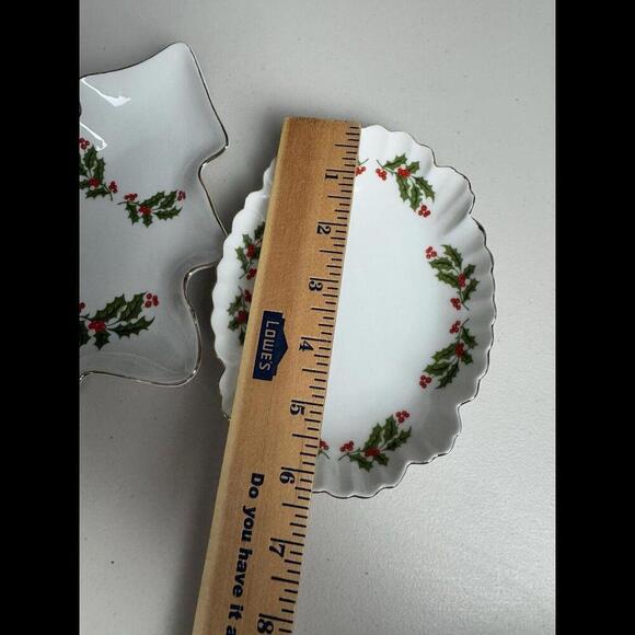 Kashima Christmas Holly Fine Porcelain Japan Trinket Dish Set Of 2 - Picture 6 of 6